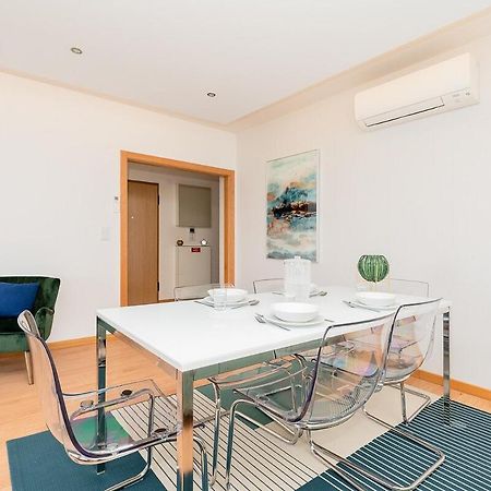 Modern Deco Apartment With Balcony Lisabona Exterior foto